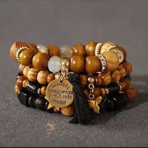 Wood Bead Bracelet  (8 Piece )